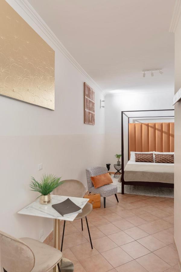 A World Aparts - 21 T. Argentina โรม ภายนอก รูปภาพ